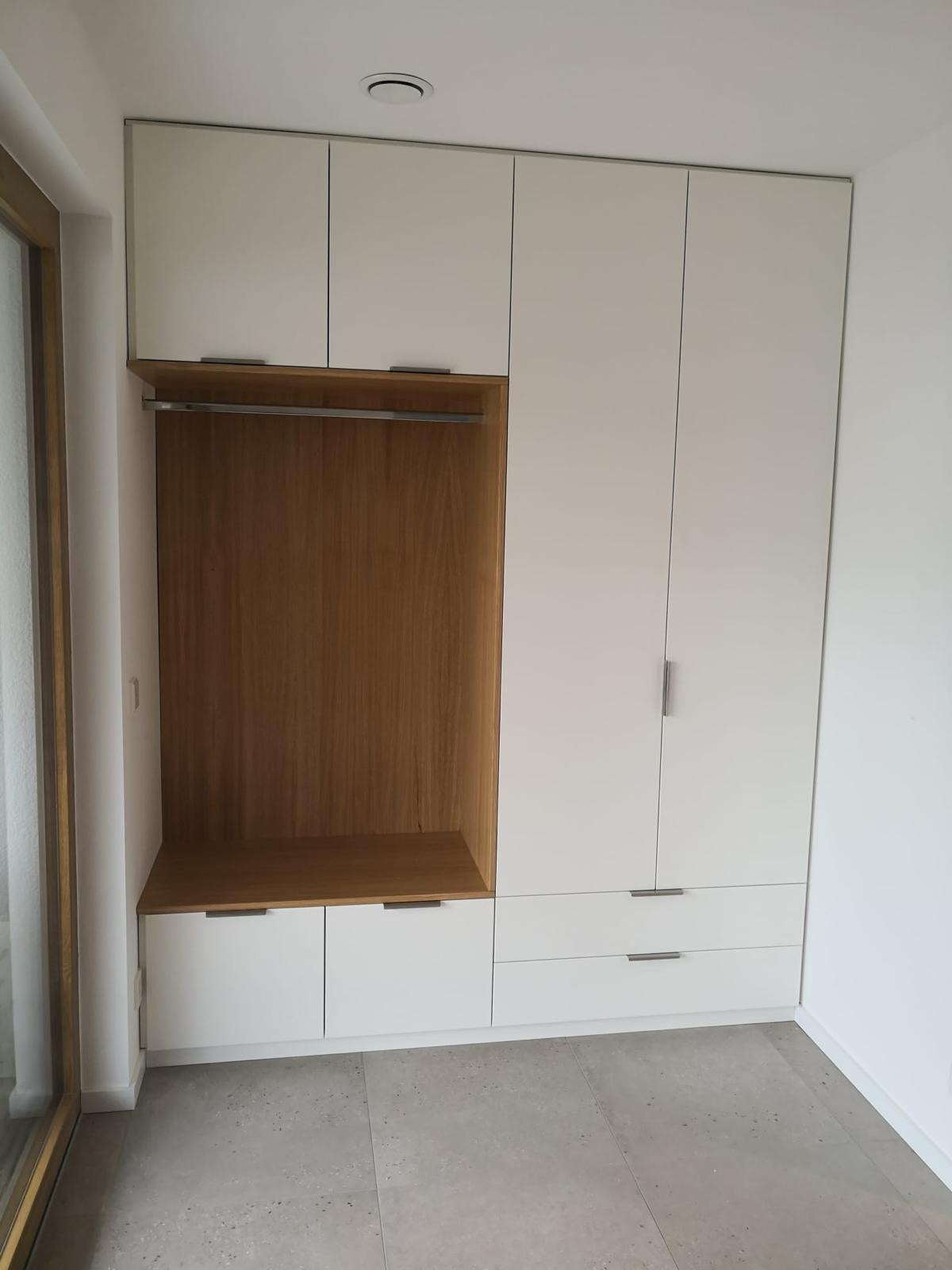 Garderobe 2